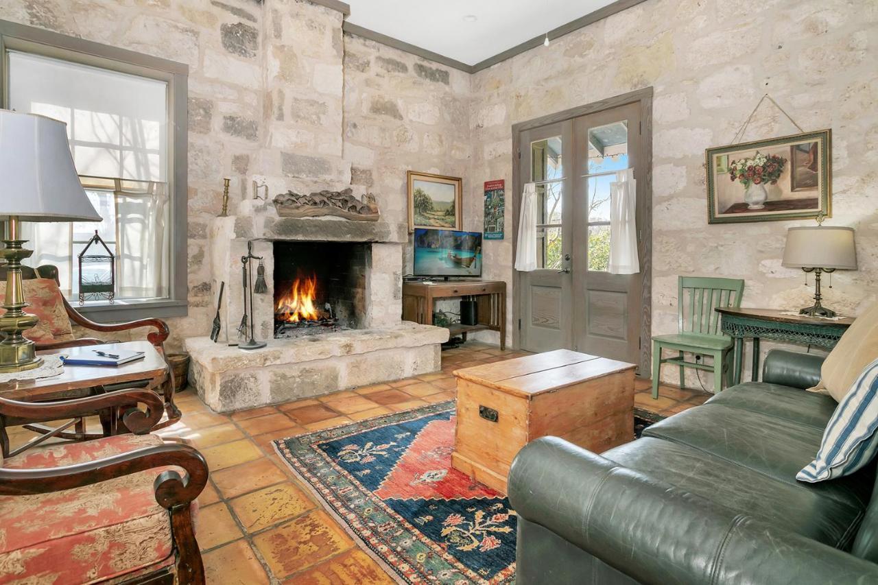 Adams Travis - 1B1Ba, Pet Friendly With Fee, Walk To Main Villa Fredericksburg Bagian luar foto