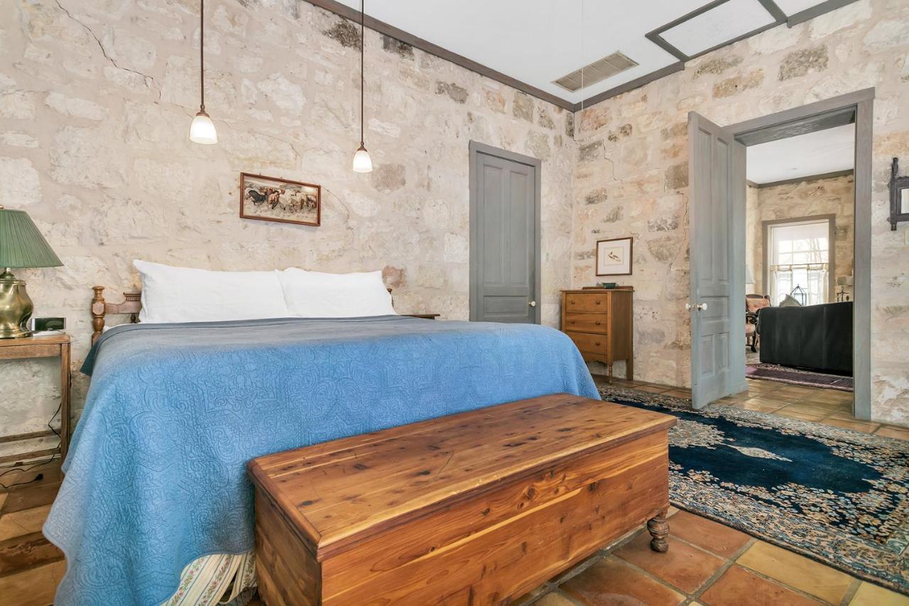 Adams Travis - 1B1Ba, Pet Friendly With Fee, Walk To Main Villa Fredericksburg Bagian luar foto