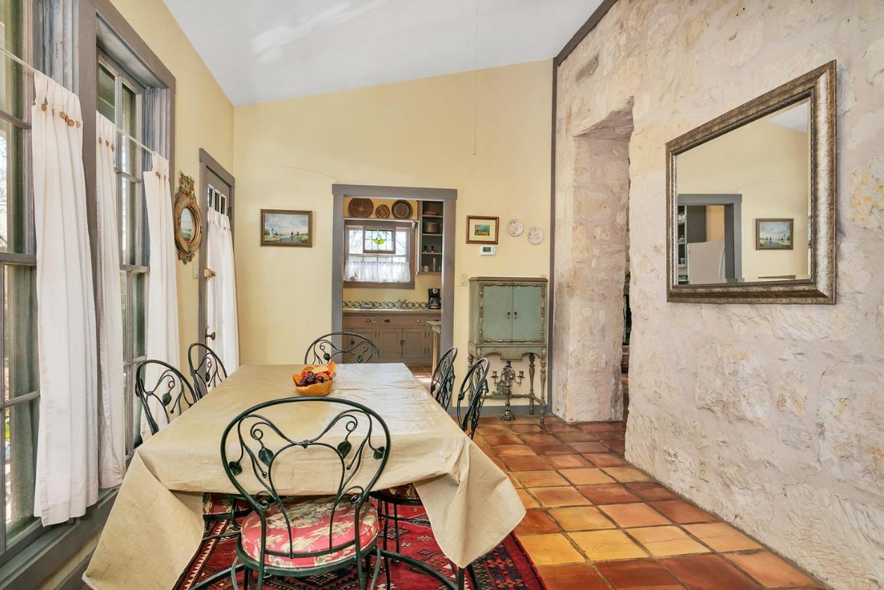 Adams Travis - 1B1Ba, Pet Friendly With Fee, Walk To Main Villa Fredericksburg Bagian luar foto
